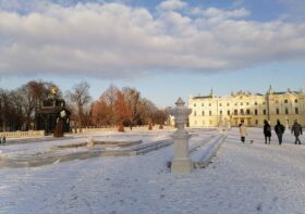 Zima w Białymstoku i Na Podlasiu: Jak Zarządzać Ryzykiem i Unikać Urazów Na Terenach Firm
